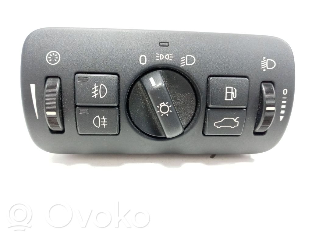 Volvo V70 Light switch 
