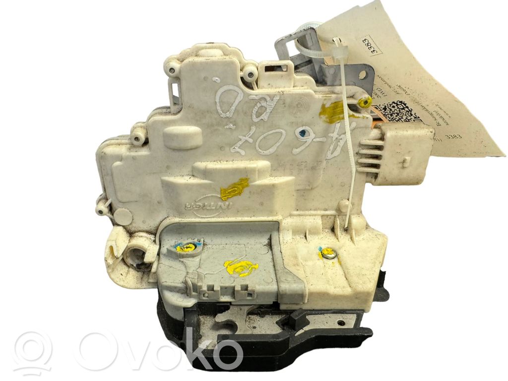 Audi A6 S6 C6 4F Zamek drzwi przednich 