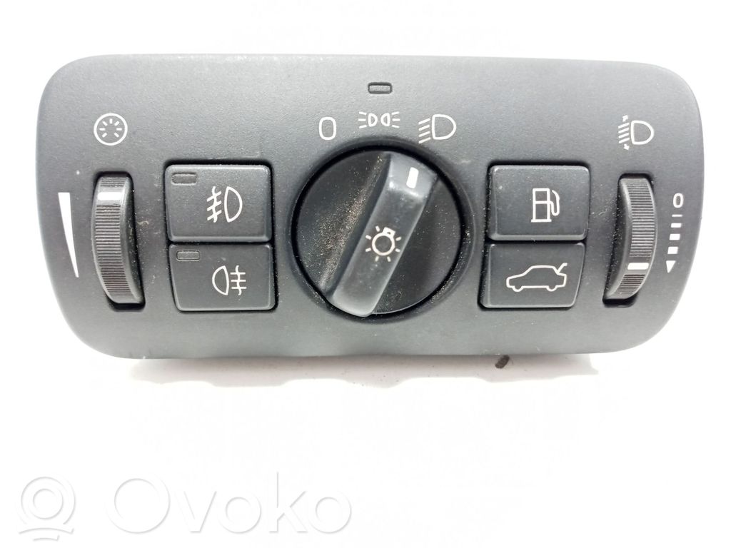 Volvo XC70 Light switch 