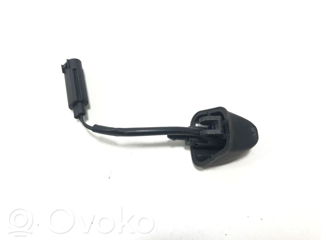 BMW 3 E90 E91 Windshield washer spray nozzle 