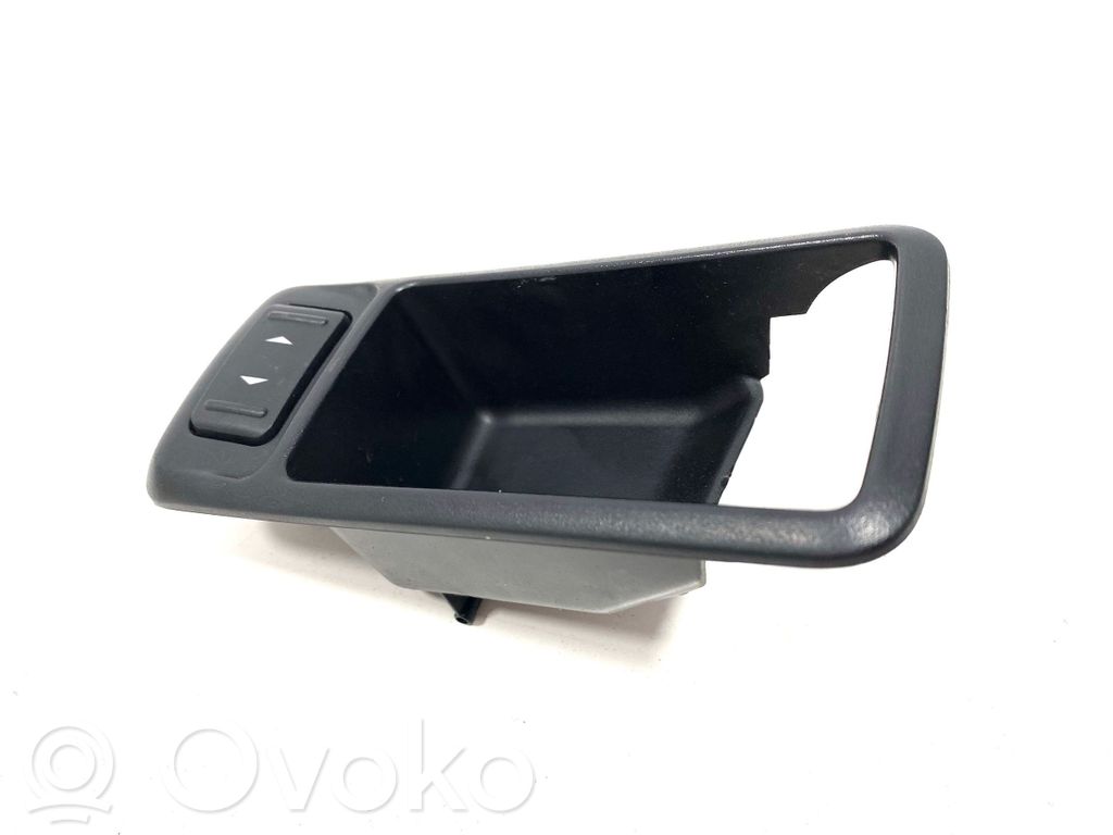 Ford Kuga I Front door window switch trim 