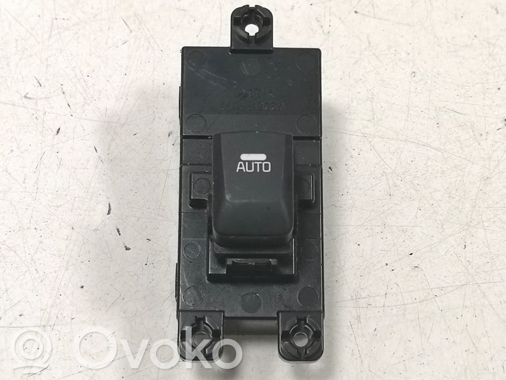 Electric window control switch   49D5101110,93580A2000