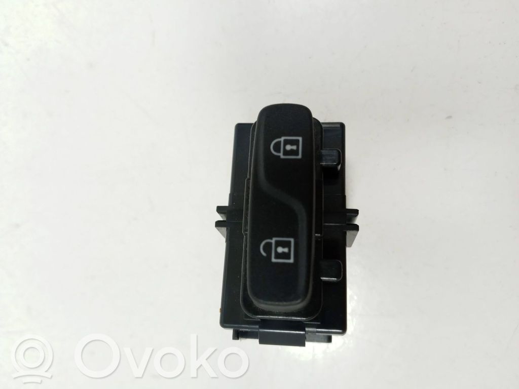 Volvo XC60 Central locking switch button 