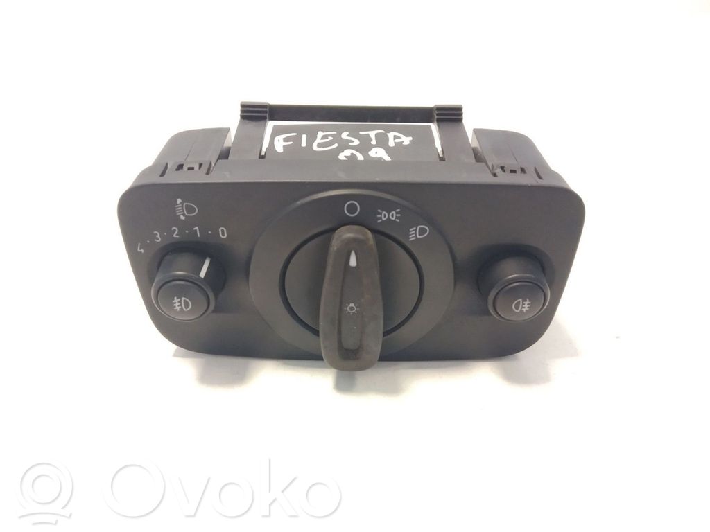 Ford Fiesta Light switch 