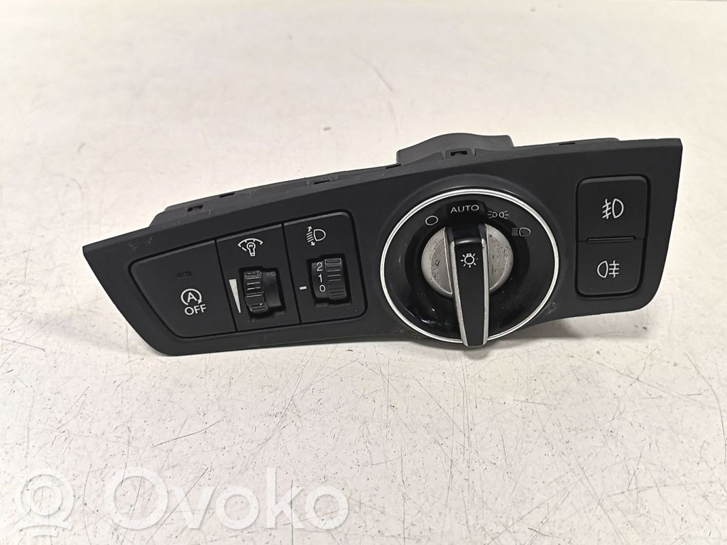 Hyundai i40 Light switch 