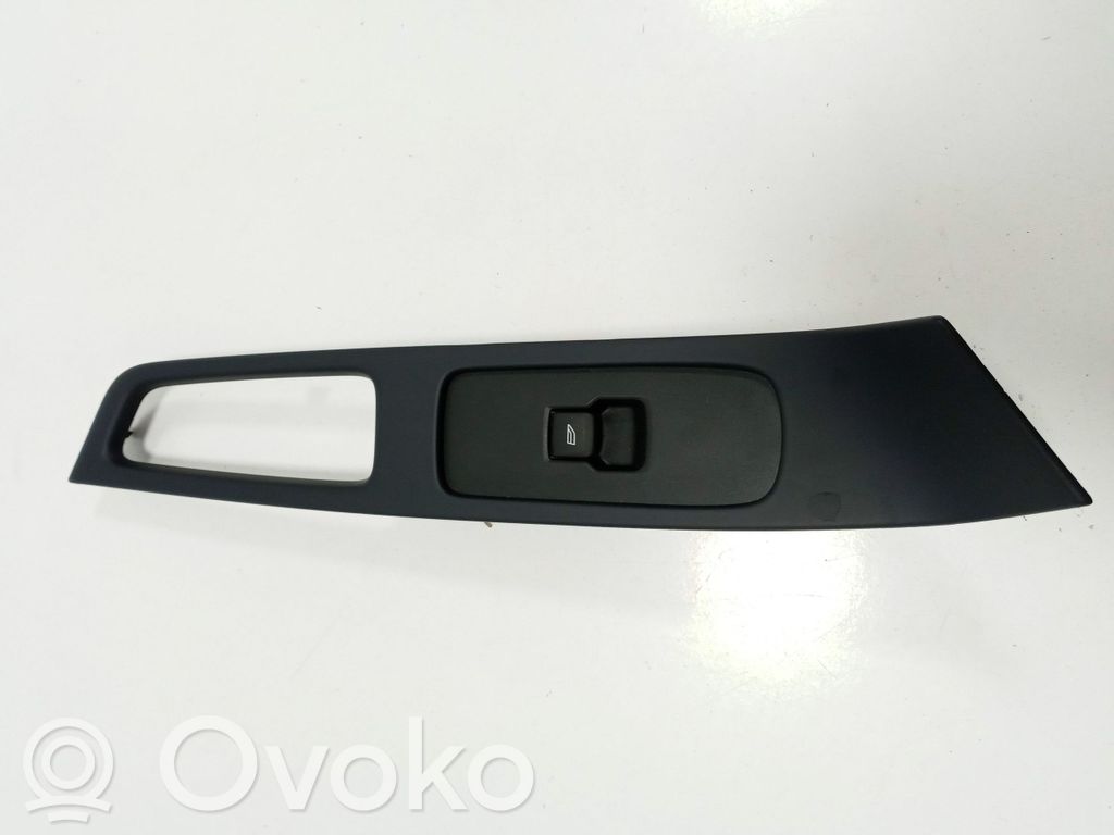 Volvo XC60 Electric window control switch 