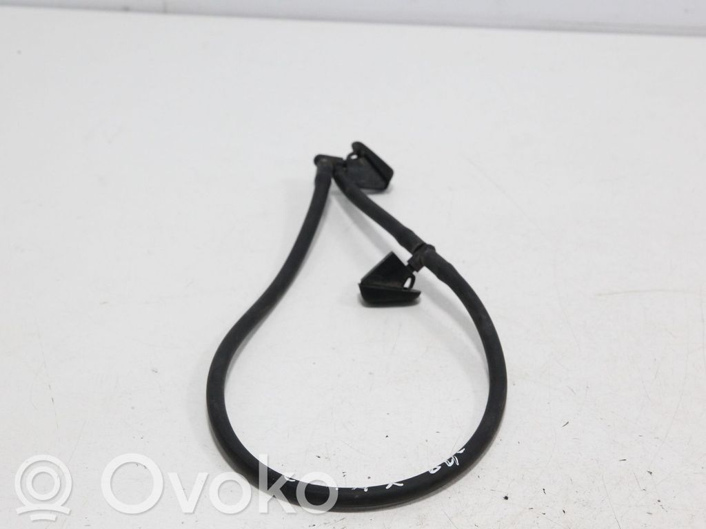 Ford Focus C-MAX Windshield washer fluid hose 