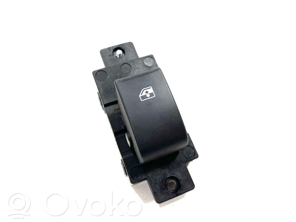 Opel Antara Electric window control switch 