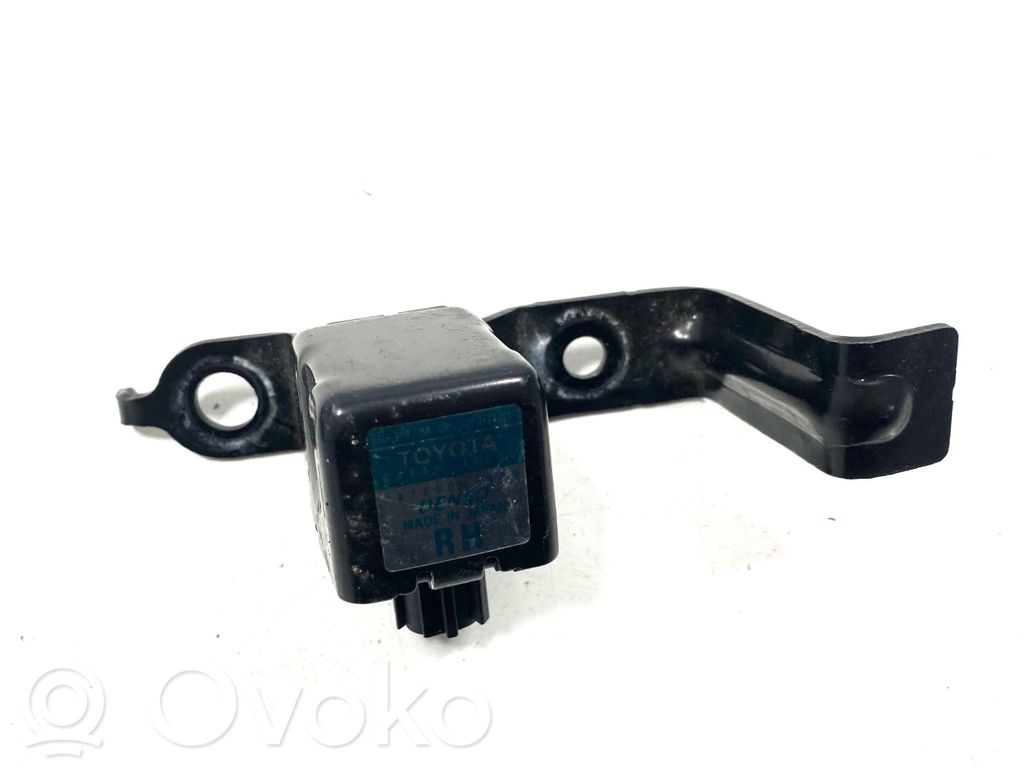 Lexus RX 330 - 350 - 400H Airbag deployment crash/impact sensor 