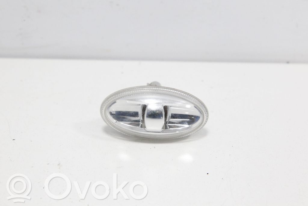 Citroen C-Crosser Seitenblinker 