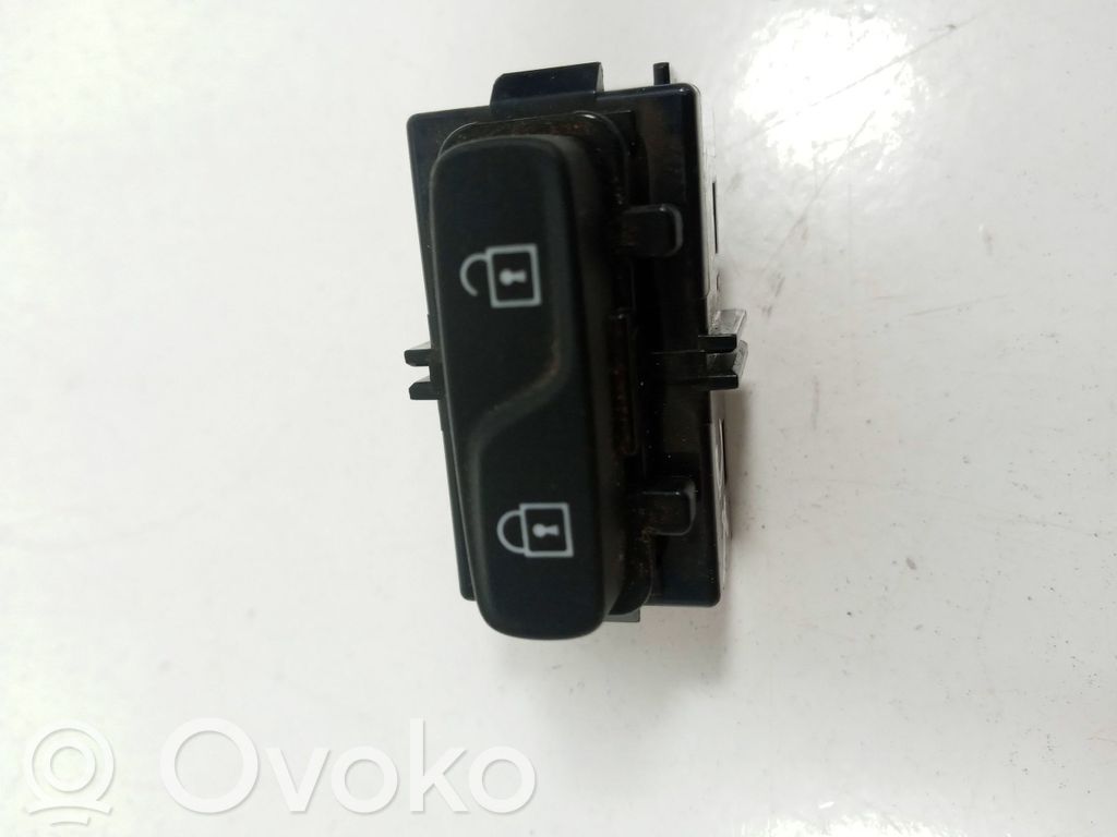 Central locking switch button   31318988,11W413