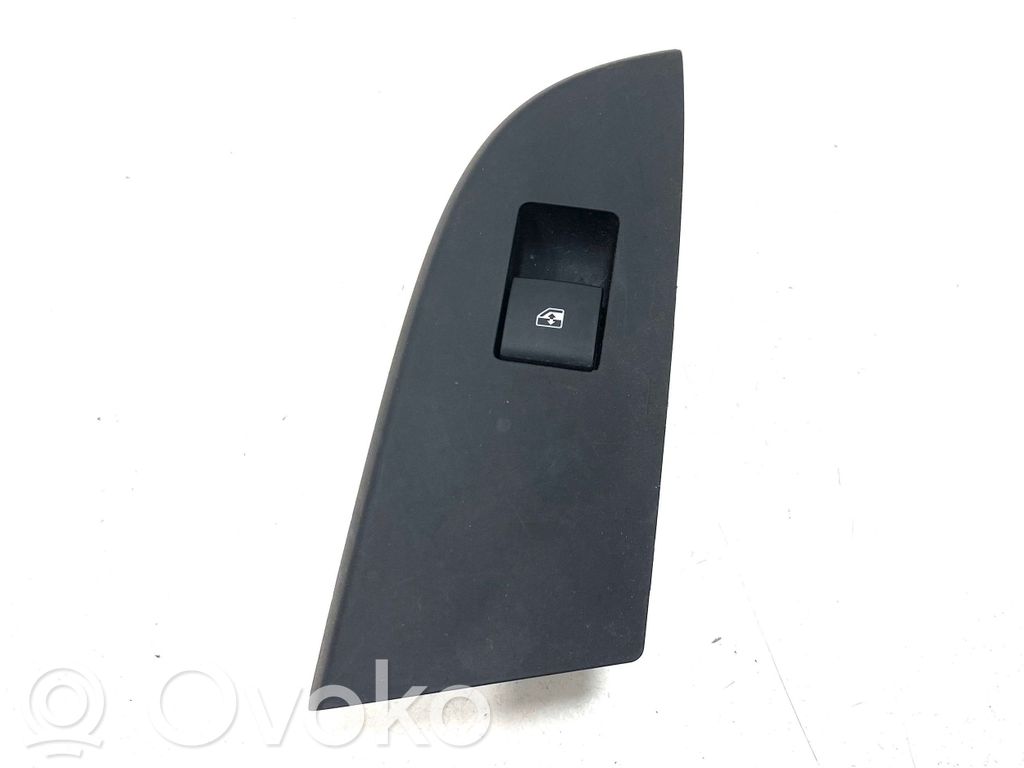 Chevrolet Volt I Electric window control switch 