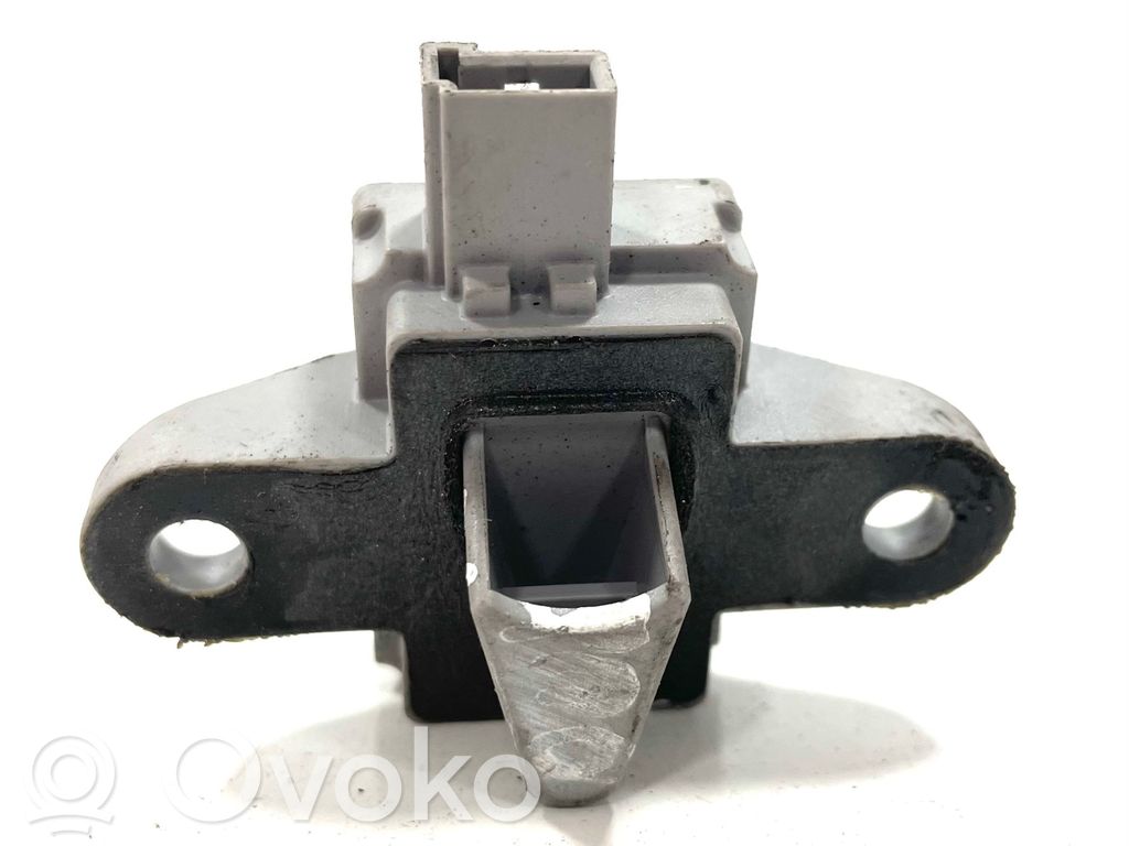 Airbagsensor Crashsensor Drucksensor   A2048210651,56054047AB
