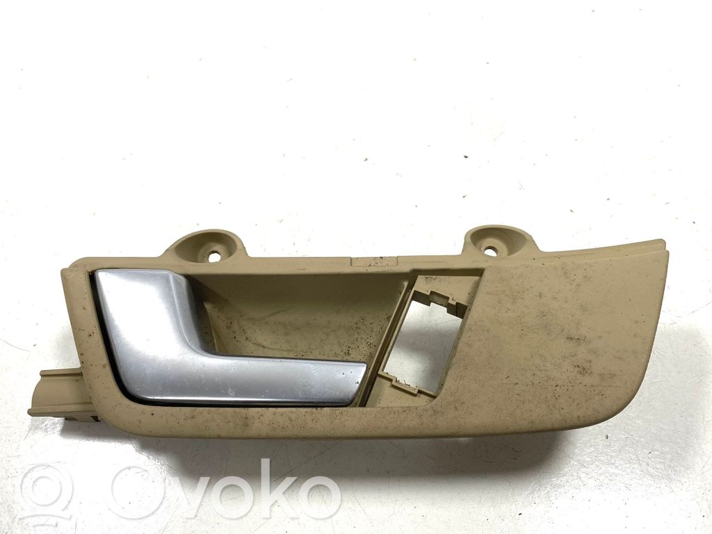 Audi A4 S4 B7 8E 8H Front door interior handle 