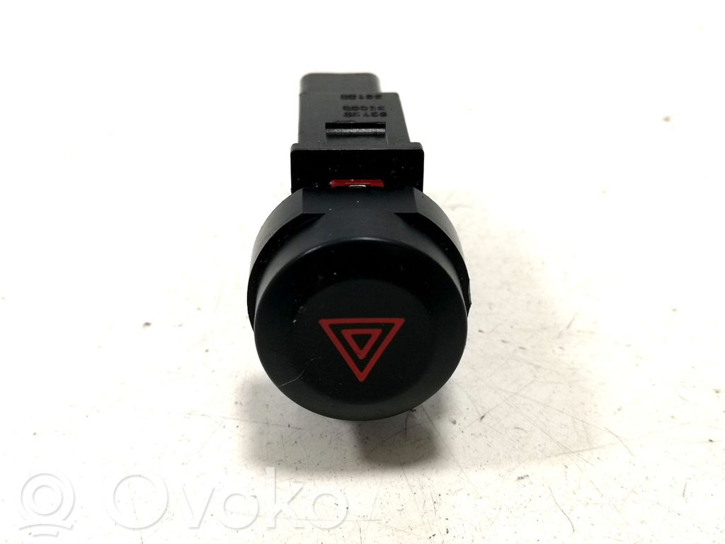 KIA Sorento Hazard light switch 