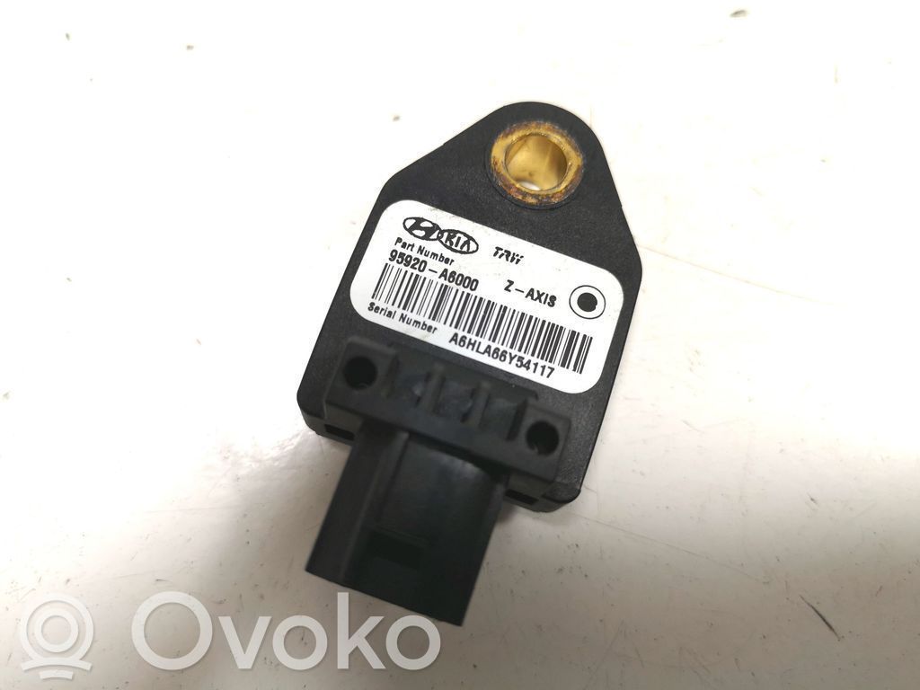 KIA Ceed Turvatyynyn törmäysanturi 