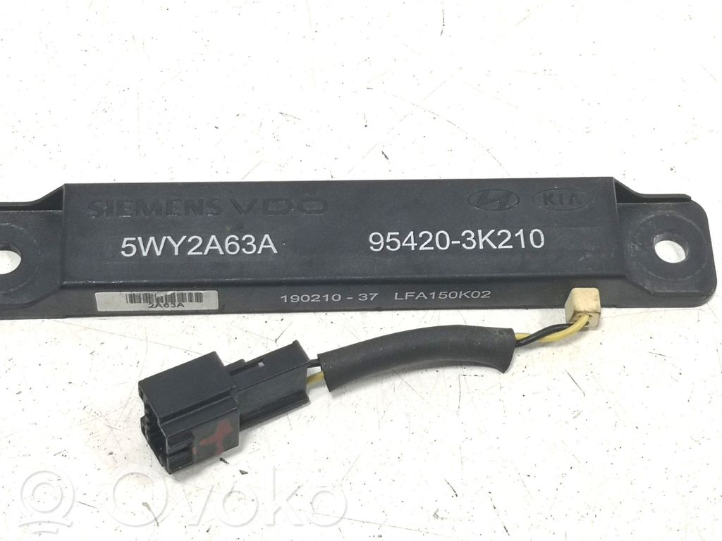 Wzmacniacz anteny   954203K210,954203K210,5WY2A63A,19021037,LFA150K02