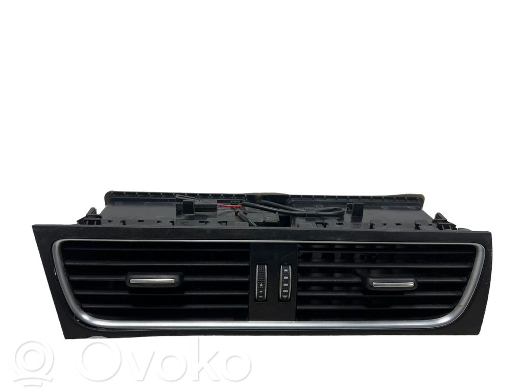 Audi A4 S4 B8 8K Centrinės oro grotelės 