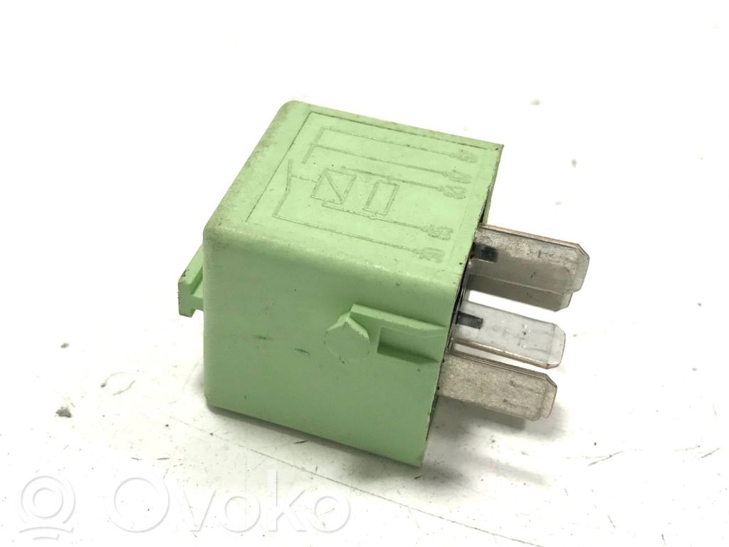 BMW X3 E83 Other relay 