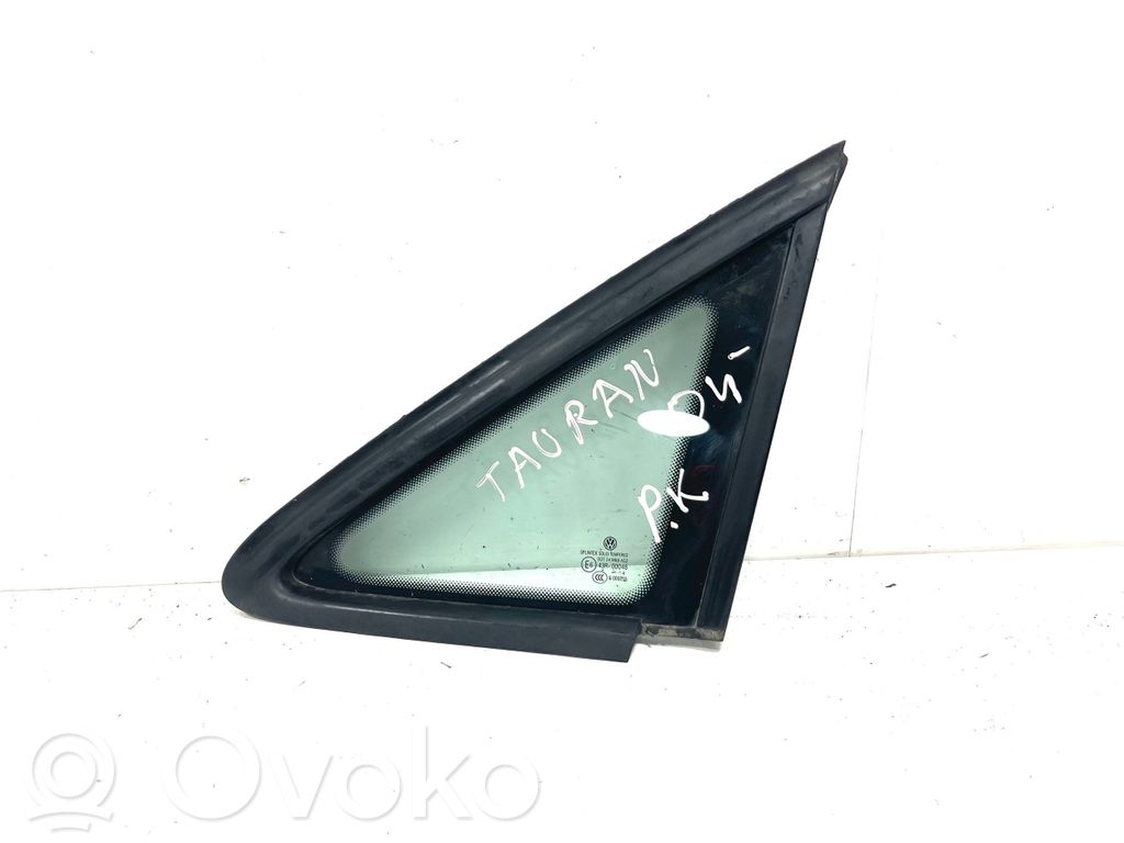Volkswagen Touran I Front triangle window/glass 