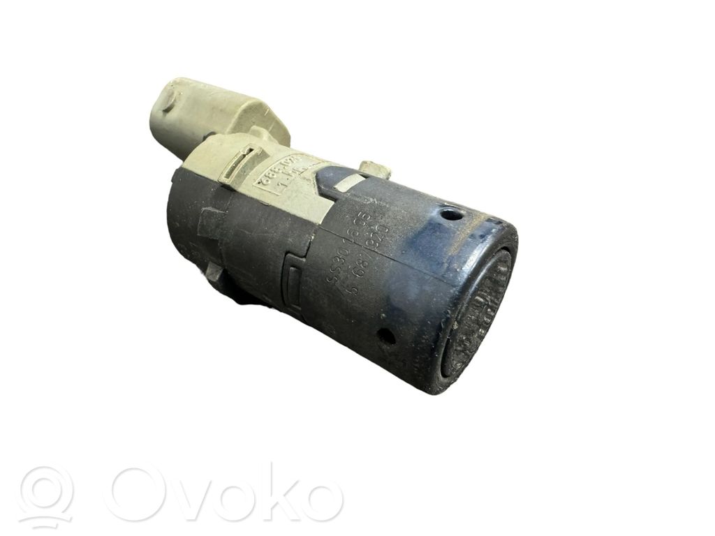 BMW 5 E60 E61 Front parking sensor holder (PDC) 
