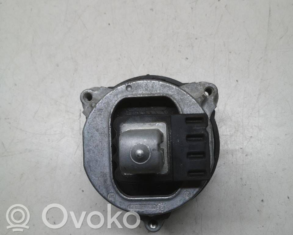 BMW X3 G01 Engine mount bracket 