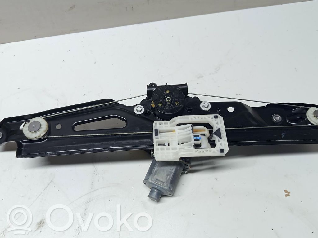BMW X2 F39 Elektryczny podnośnik szyby drzwi tylnych 