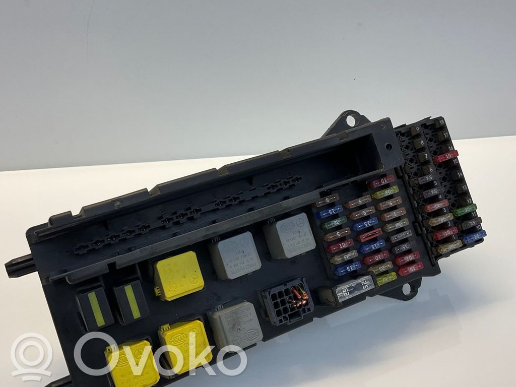 Mercedes-Benz Sprinter W906 Sulakemoduuli 
