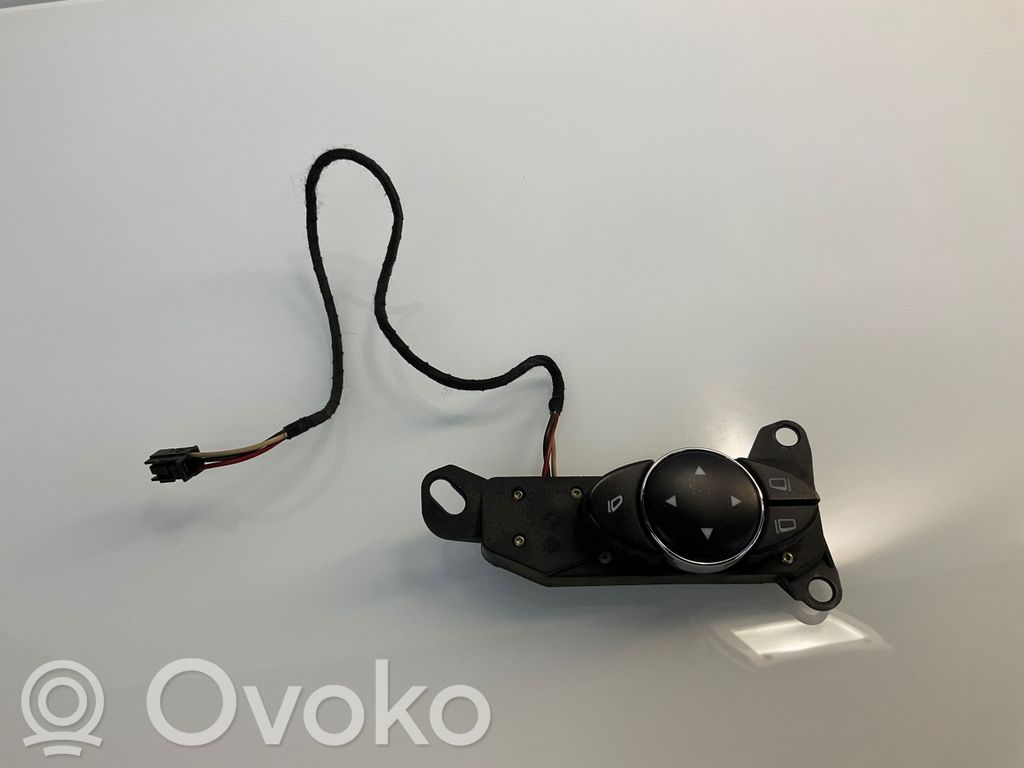 Mercedes-Benz E W211 Wing mirror switch 