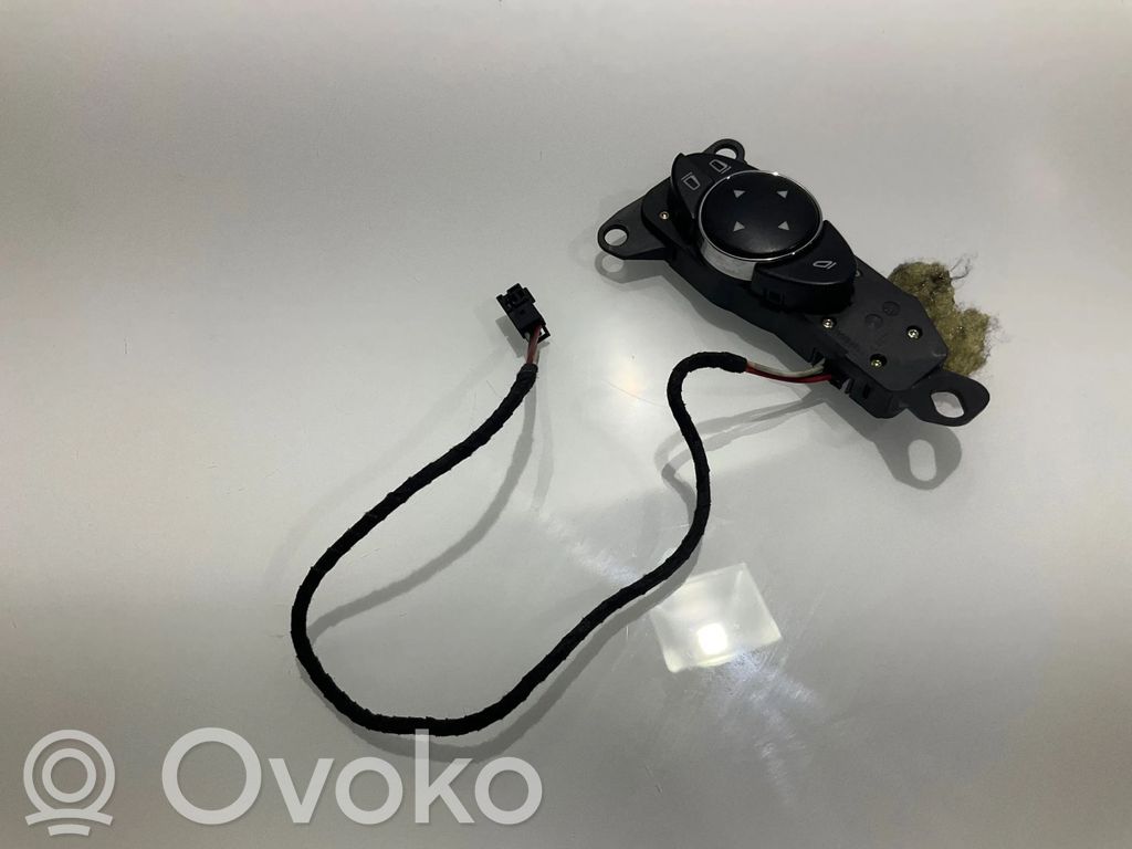 Mercedes-Benz E W211 Wing mirror switch 