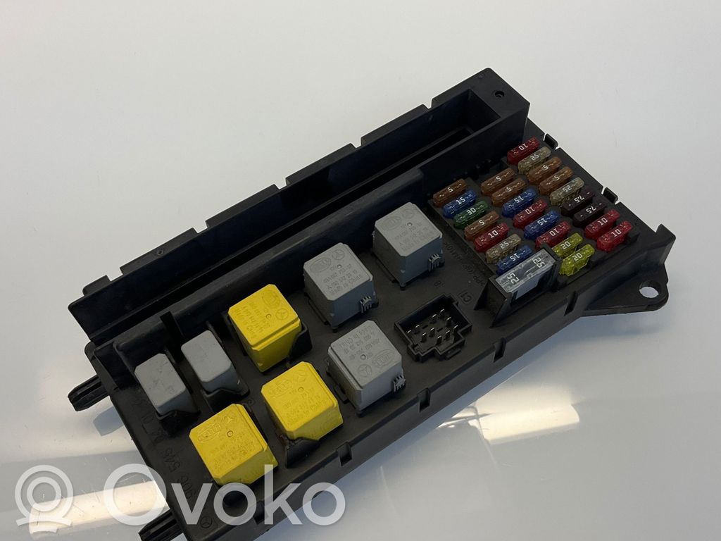 Mercedes-Benz Sprinter W906 Módulo de fusible 