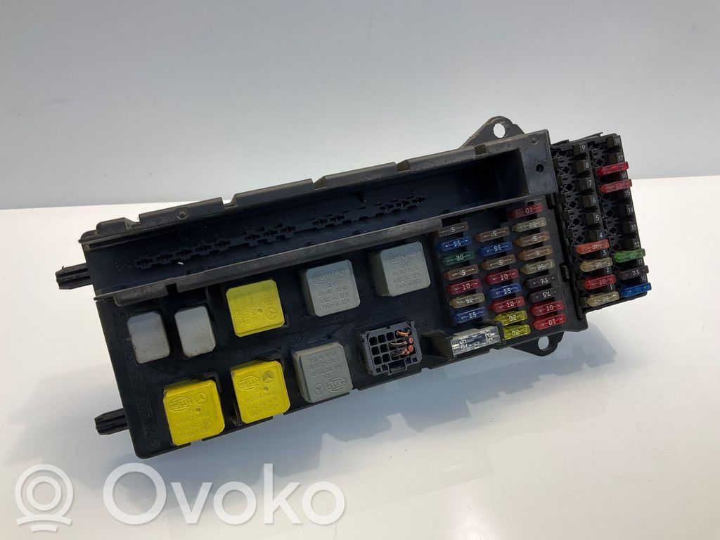 Mercedes-Benz Sprinter W906 Módulo de fusible 