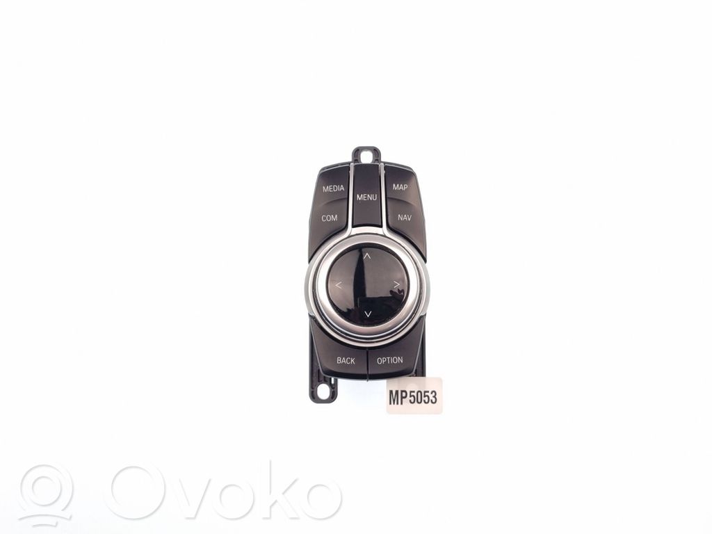 BMW 5 G30 G31 G38 Head unit multimedia control 