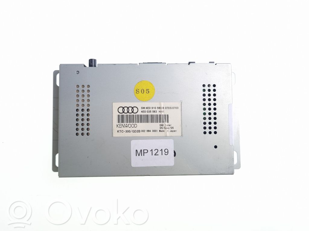 Audi A6 S6 C6 4F Antenos stiprintuvas 