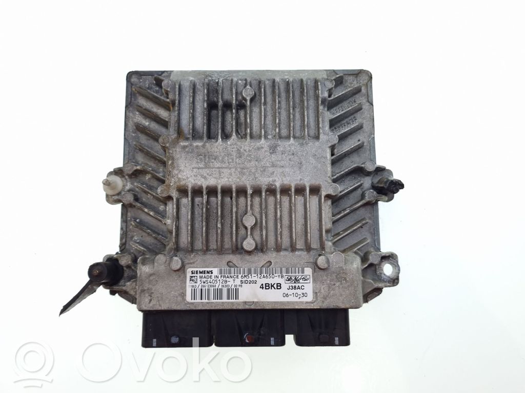 Ford Focus Engine control unit/module 