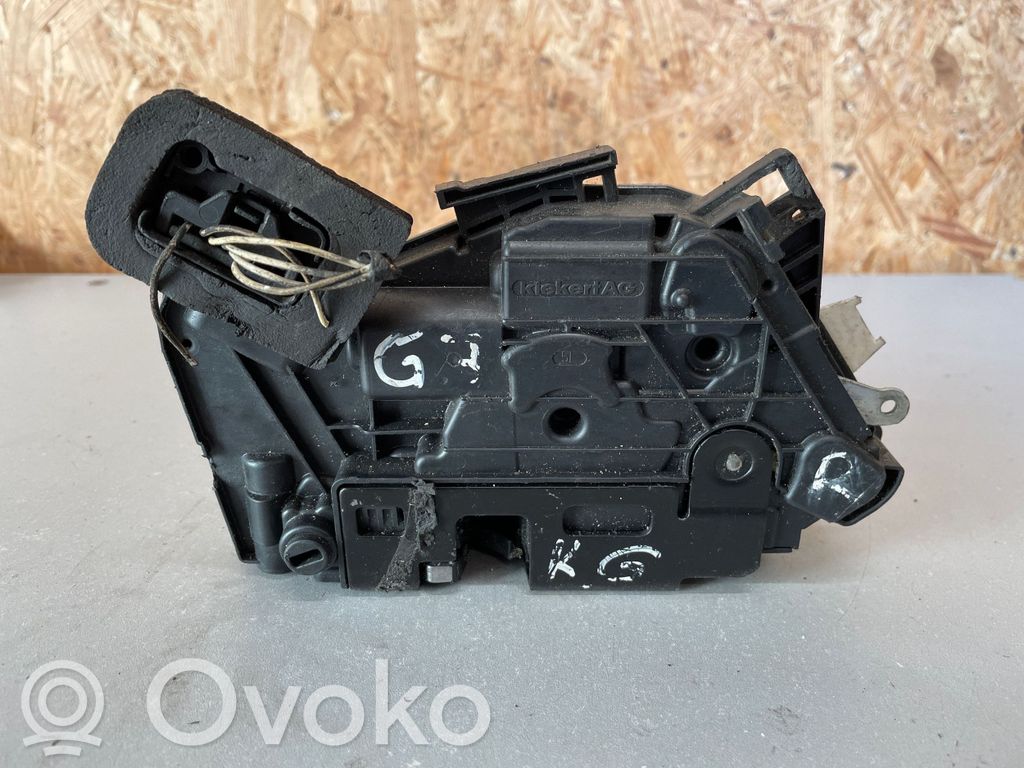 Volkswagen Golf VII Takaoven lukko 