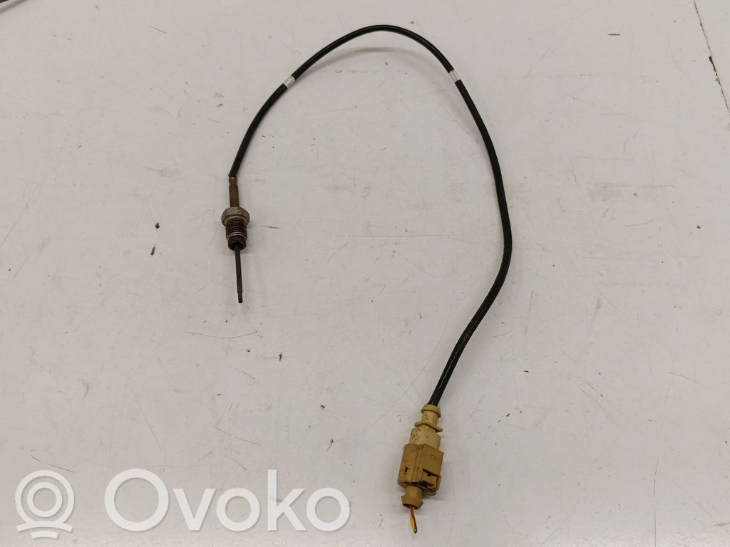 Audi A3 8Y Izplūdes gāzu temperatūras sensors 