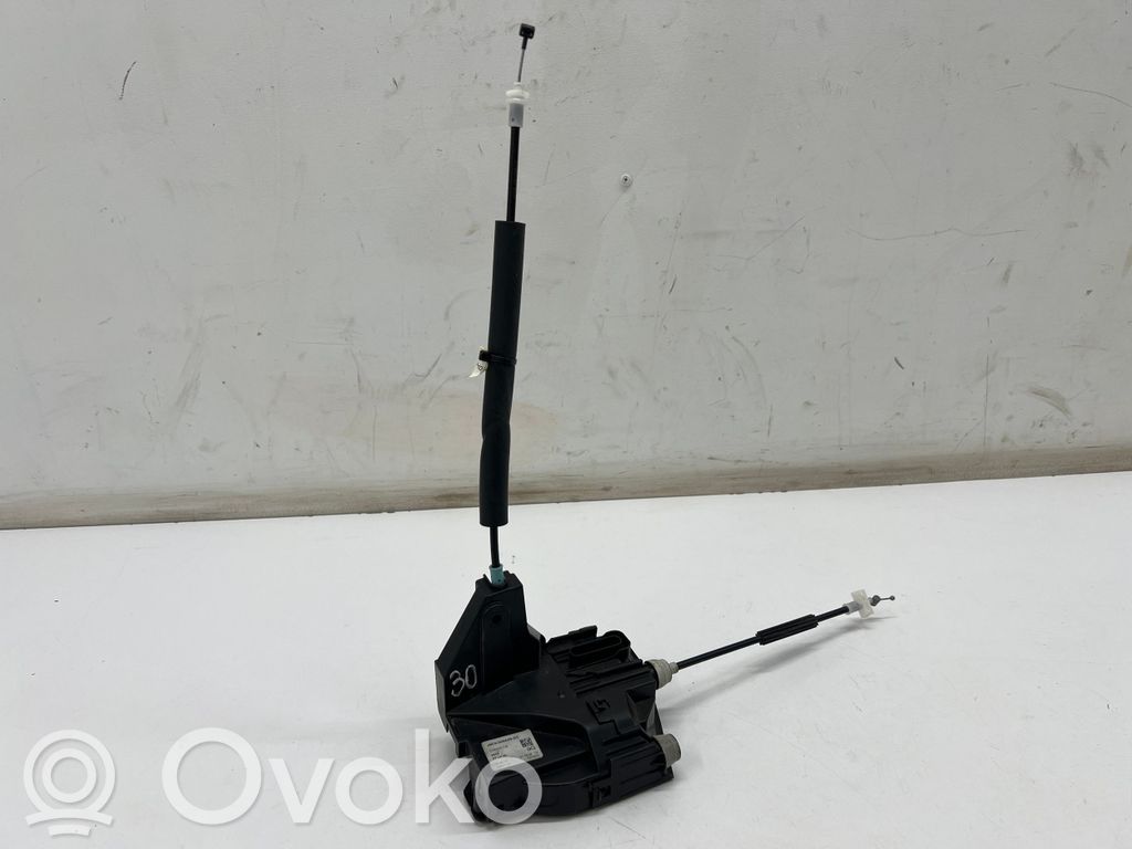 Priekšpusē slēdzene   J9C3203A29,J9C3203A29GC