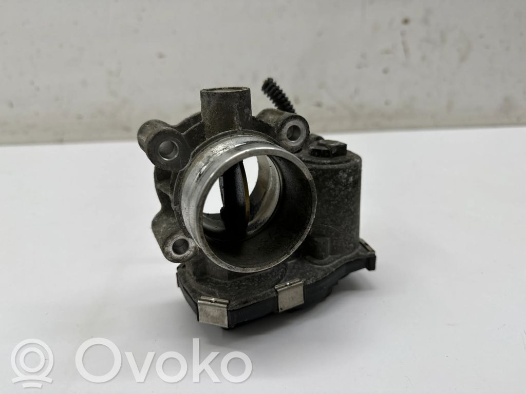 Opel Astra K Zawór przepustnicy 