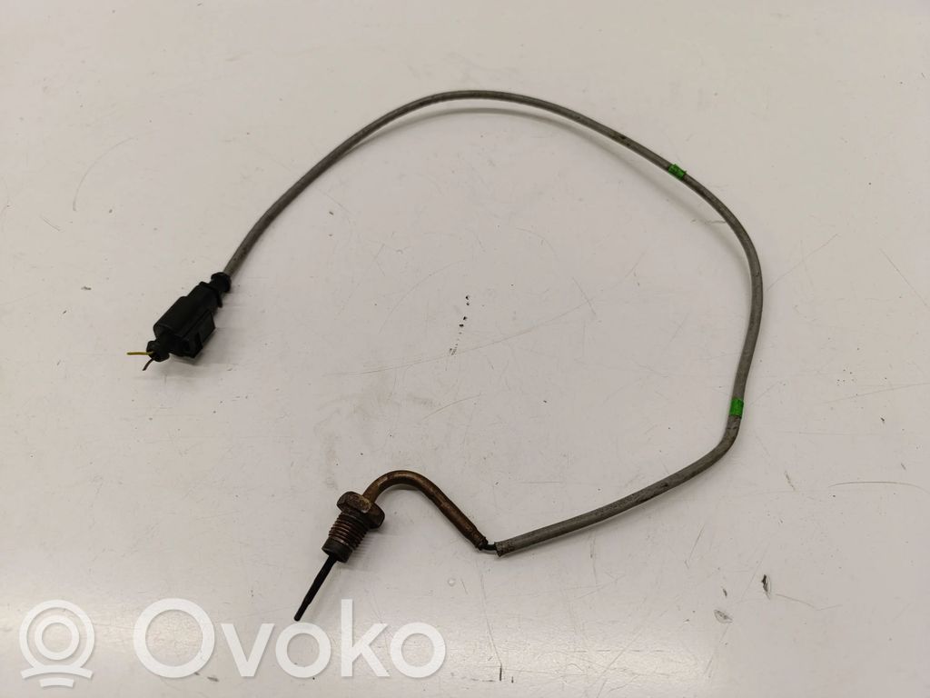 Volkswagen PASSAT B8 Exhaust gas temperature sensor 