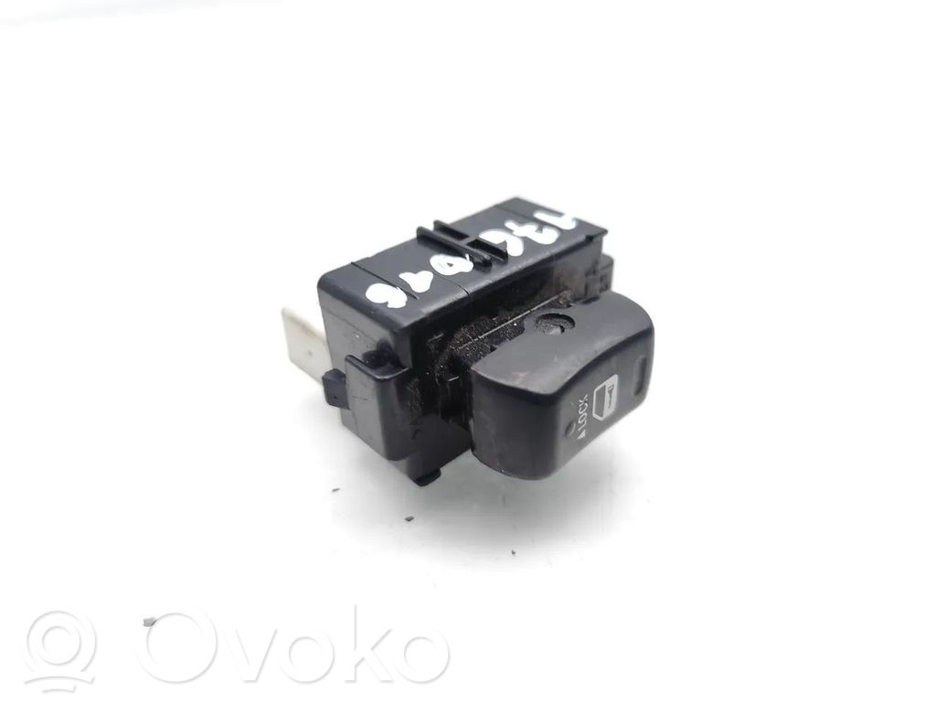 Lexus IS 220D-250-350 Central locking switch button 