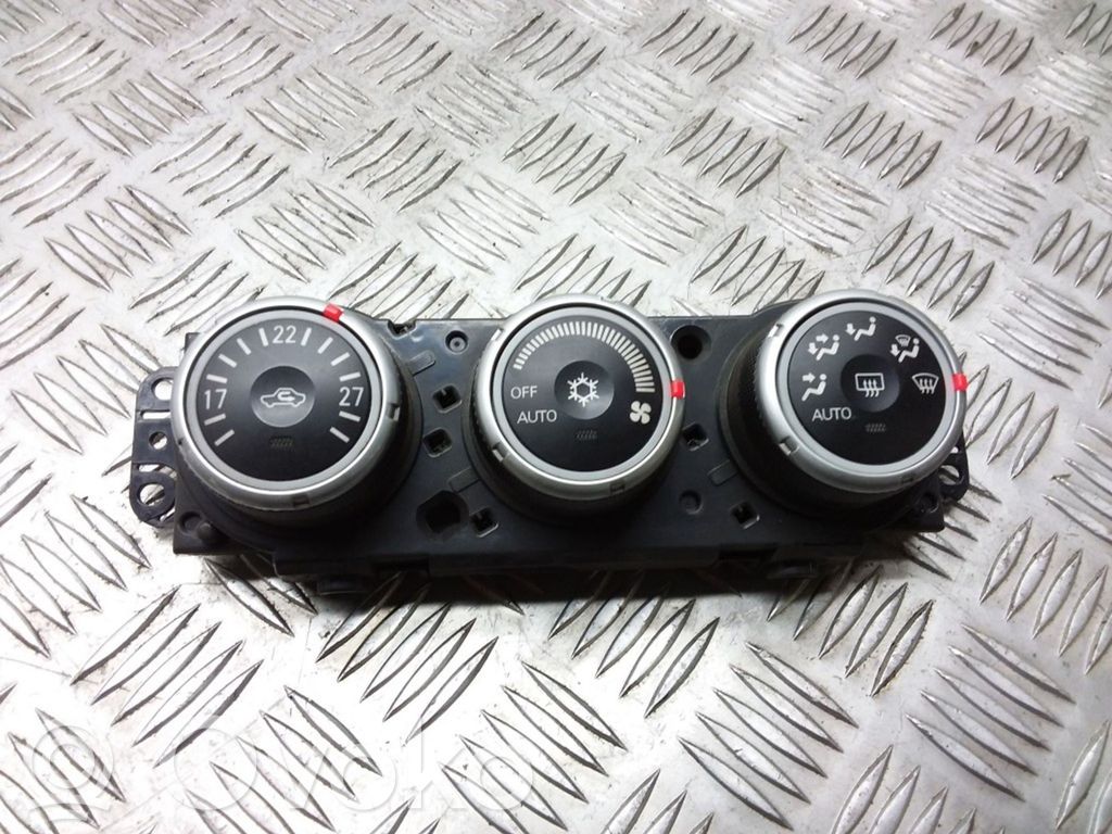Mitsubishi Outlander Climate control unit 