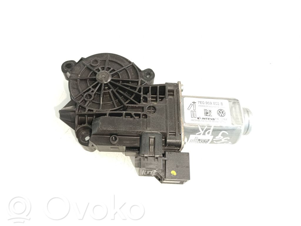 Silnik regulatora szyby drzwi przednich   7E0959802B,0254572T12,402345C