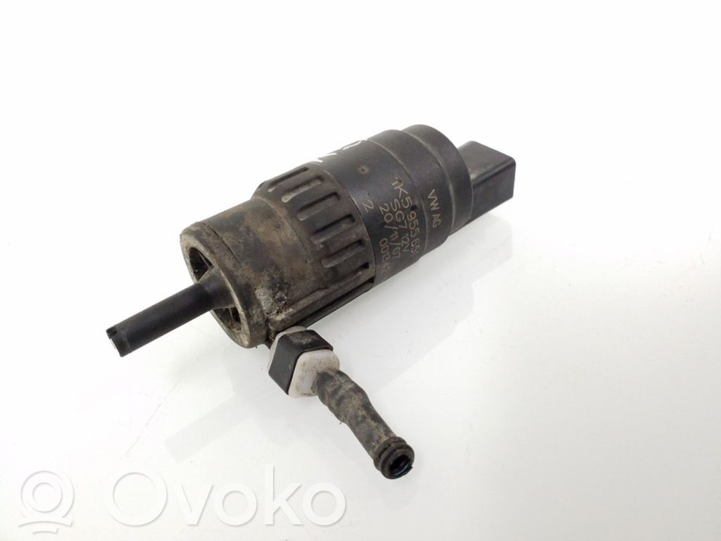 Volkswagen Transporter - Caravelle T5 Windscreen/windshield washer pump 