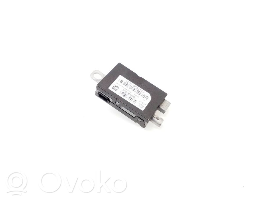 Volvo V60 Antenos stiprintuvas 