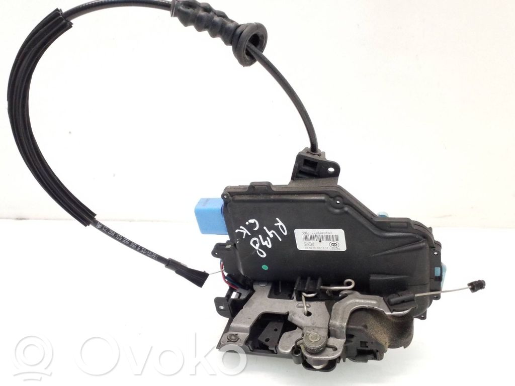Skoda Octavia Mk2 (1Z) Rear door lock 