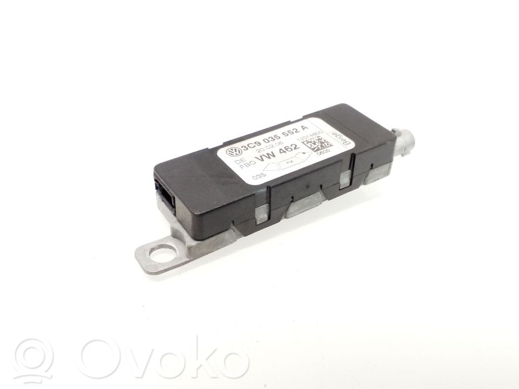 Volkswagen PASSAT B6 Antenos stiprintuvas 