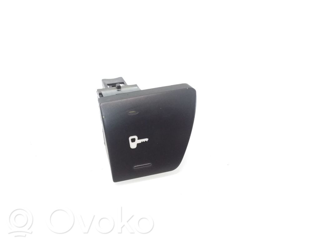 Peugeot 307 Central locking switch button 