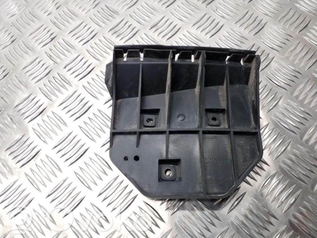 Volvo V50 Rear bumper mounting bracket 