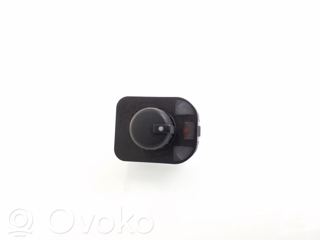 Audi A4 S4 B6 8E 8H Wing mirror switch 